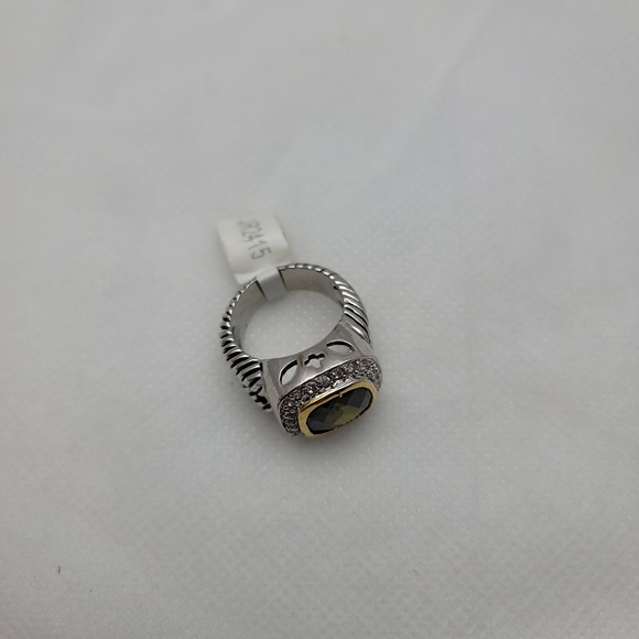 Men's Fashion Ring - Picture 2 of 4